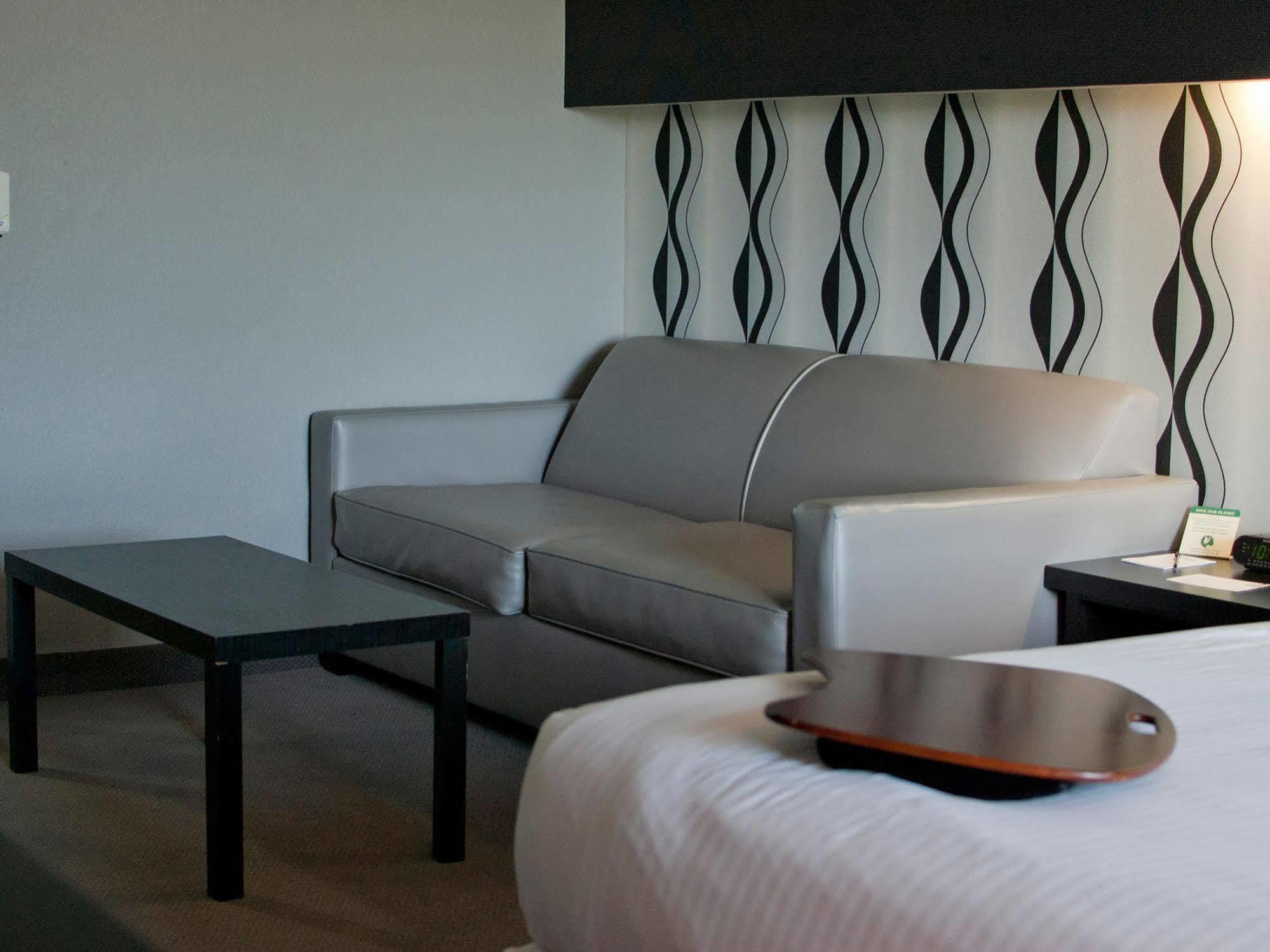 Metropolis Resort - โอแคลร์ ภายนอก รูปภาพ
